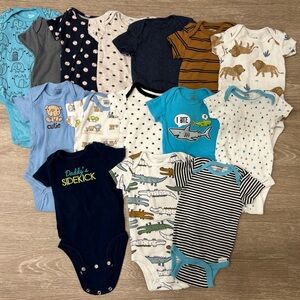 Lot of 15 baby boy leaning onesies short sleeve 0-3 months